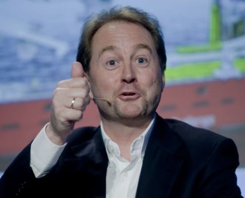 세계최고의 요트를 만들어 기부하는 기업가